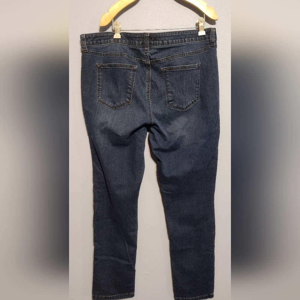 Sonoma Skinny Jeans - Picture 3 of 4